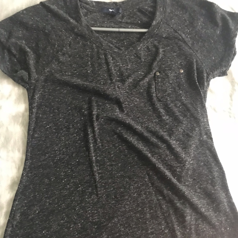 Dark heather gray t-shirt